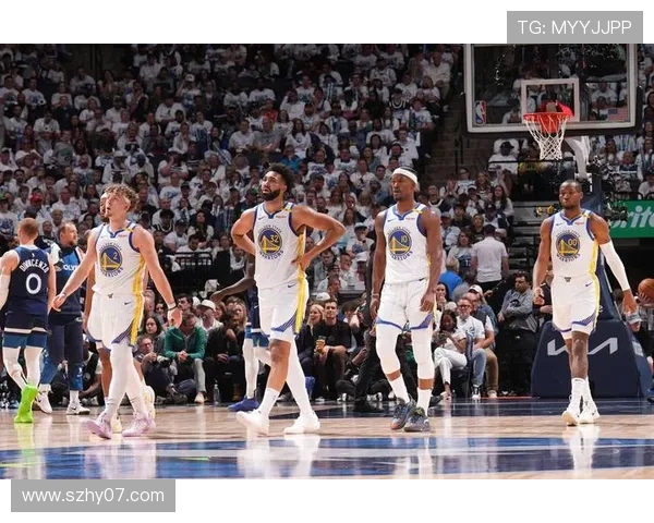 库明加崛起助力勇士锋线轮换深厚库里巴特勒轻松应对灰熊挑战